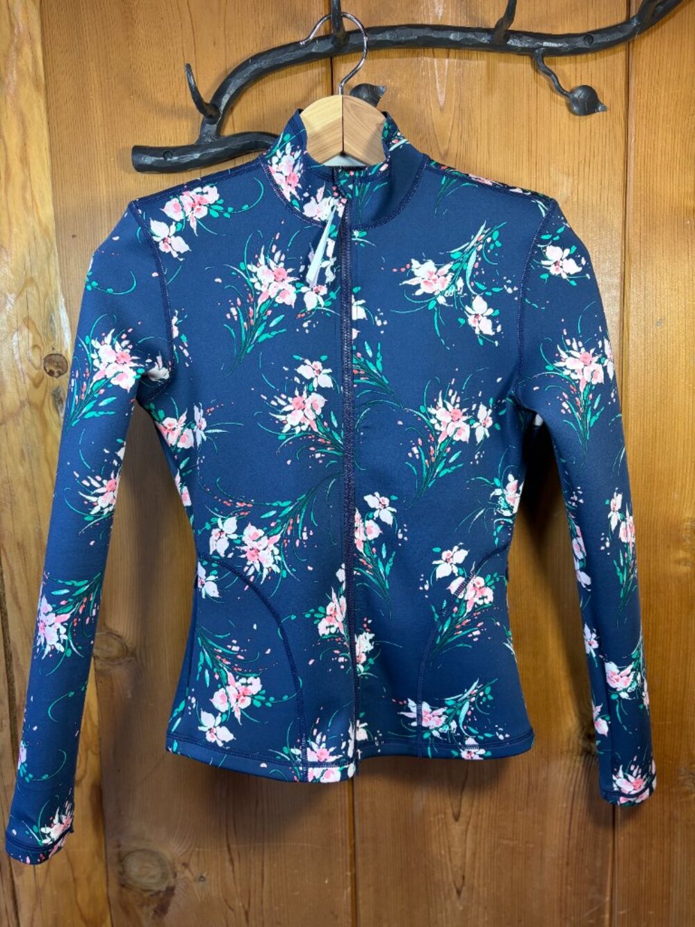 - Carve Designs Floral Wet Suit Jacket - S
